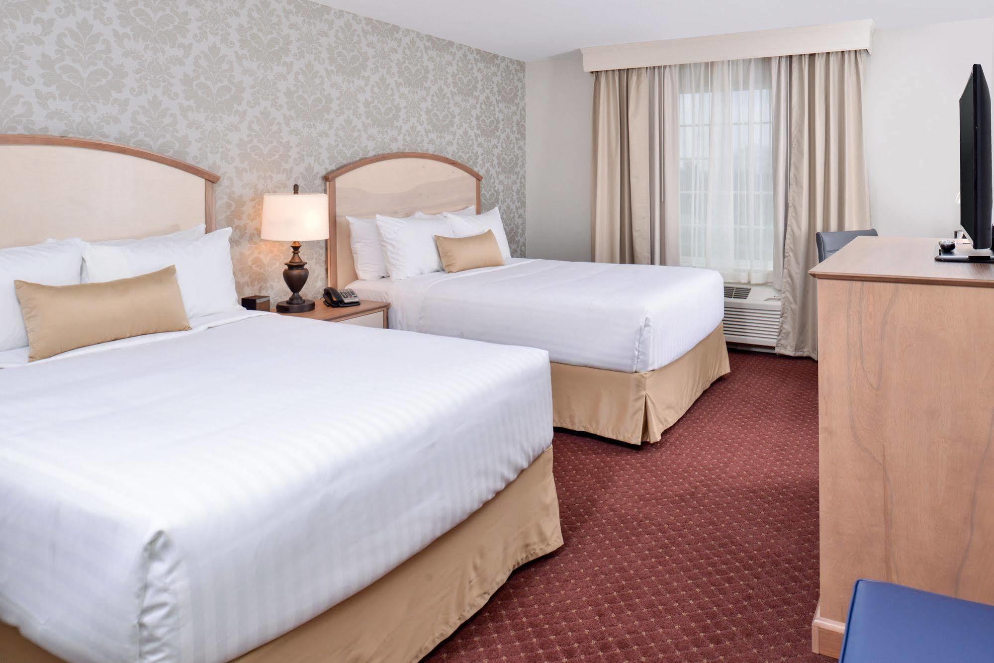 Appomattox Inn And Suites Екстер'єр фото
