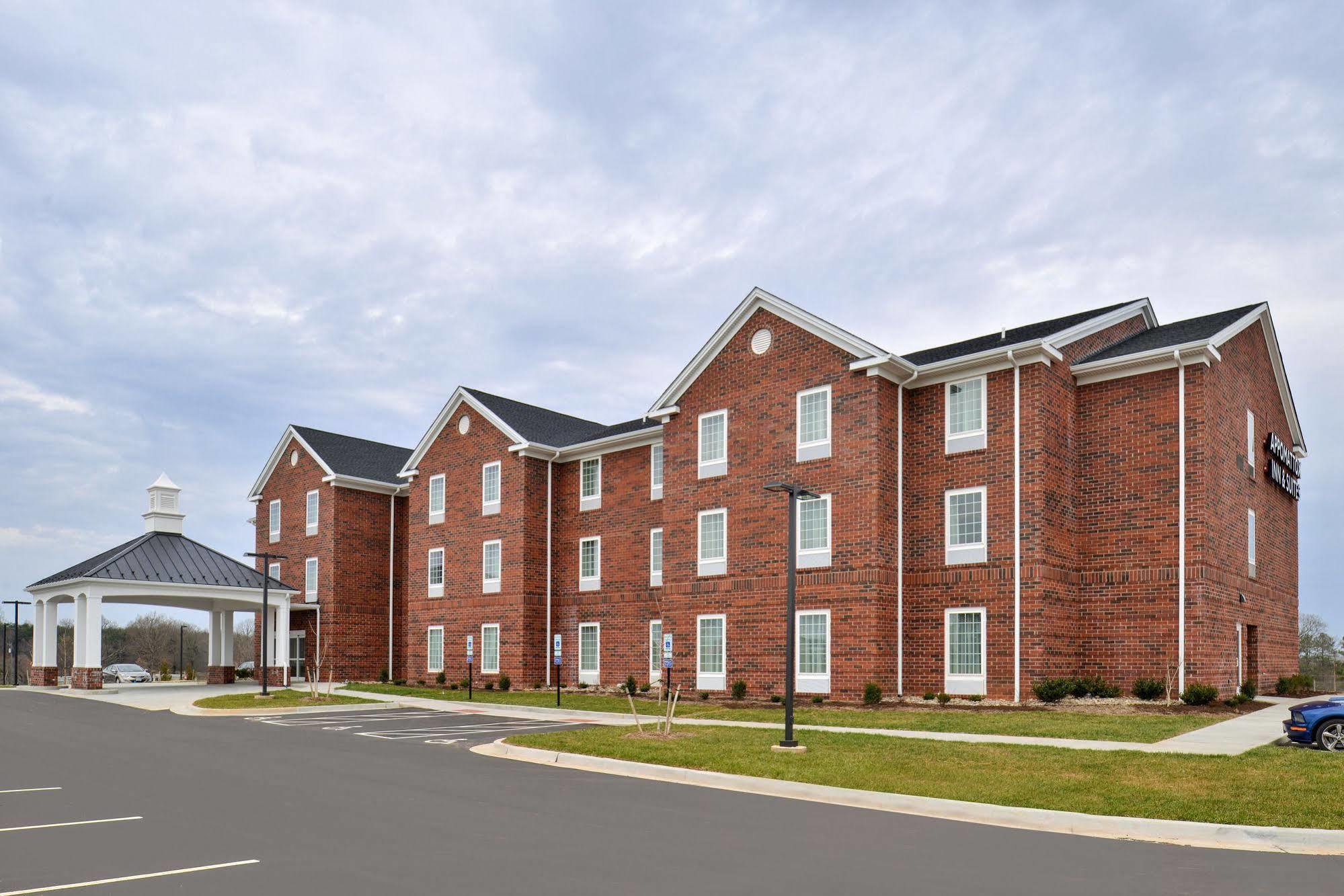 Appomattox Inn And Suites Екстер'єр фото