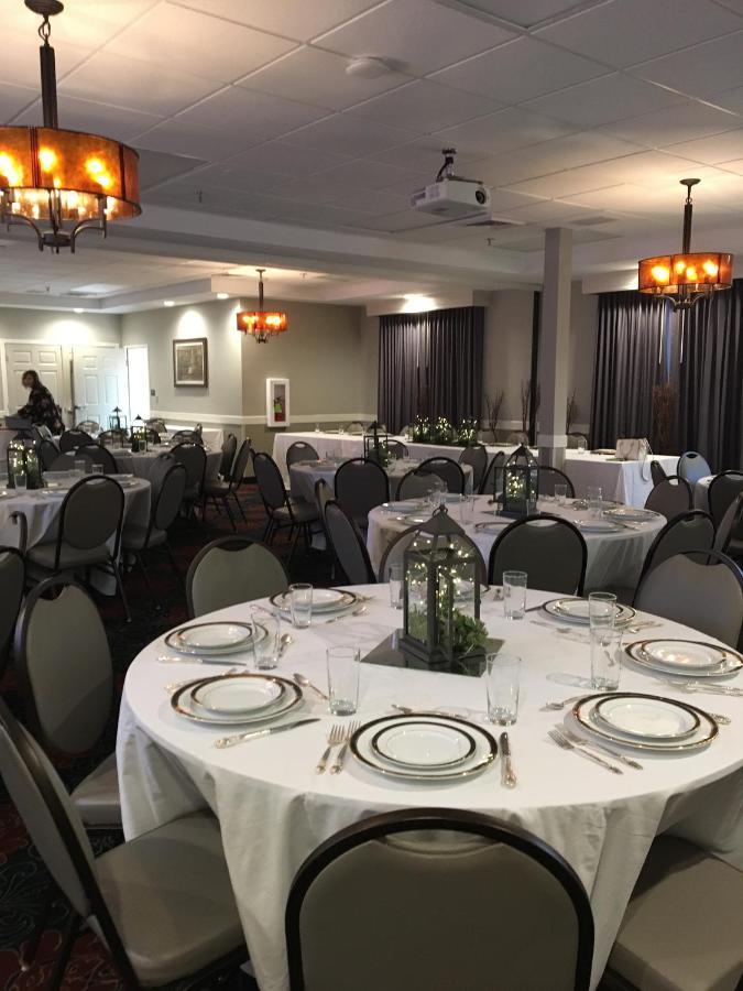 Appomattox Inn And Suites Екстер'єр фото